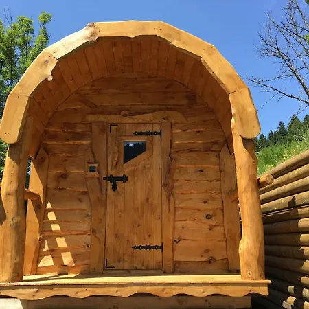 Kleine Kinzig: Idyllisch | Sauna | Hot Tub | Kamin Alpirsbach