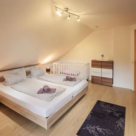 Ferienhaus Kleine Kinzig: Idyllisch | Sauna | Hot Tub | Kamin