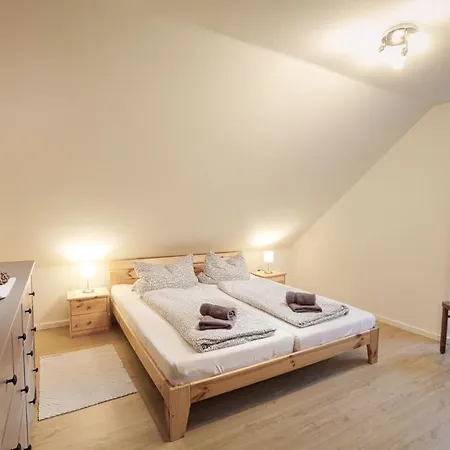Kleine Kinzig: Idyllisch | Sauna | Hot Tub | Kamin *